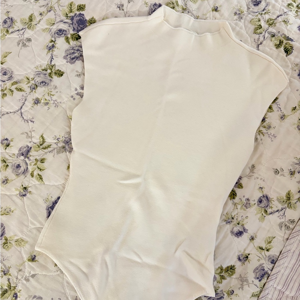ABERCROMBIE BODY SUIT